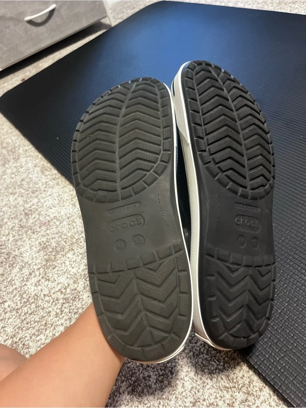 Crocs Crocband Platform Clogs Black White Men’s Size 13 Slip On Comfort Shoes
